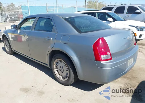 2007 Chrysler 300 from USA, damaged, VIN 2C3KA43R27H699729